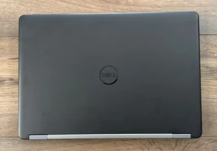 Ноутбук Dell Latitude E5470 / 14" (1366x768) TN / Intel Core i5-6200U (2 (4) ядра по 2.3 - 2.8 GHz) / 8 GB DDR4 / 256 GB SSD / Intel HD Graphics 520 / WebCam б/в - зображення 8