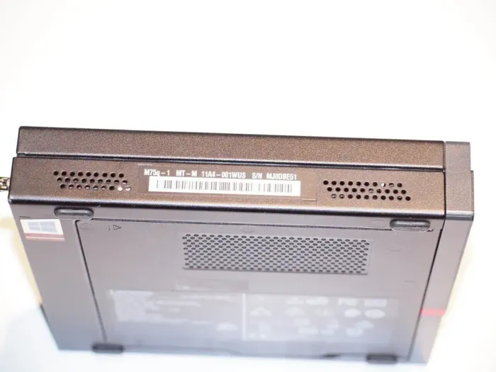 Неттоп Lenovo Thinkcentre m75q-1 USFF / AMD Ryzen 5 3400GE (4 (8) ядер на 3,3 - 4,0 ГГц) / 16 ГБ DDR4 / 512 ГБ SSD / AMD RX Vega 11 / USB 3.1 / Wi-Fi / Блок живлення в комплекті б/в - зображення 8