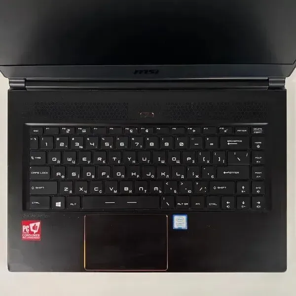 Ігровий ноутбук Б-клас MSI GS65 Stealth Thin 8RF / 15.6" (1920x1080) IPS / Intel Core i7-8750H (6 (12) ядер по 2.2 - 4.1 GHz) / 16 GB DDR4 / 512 GB SSD / nVidia GeForce GTX 1070 Max-Q, 8 GB GDDR5, 256-bit / WebCam б/в - зображення 3