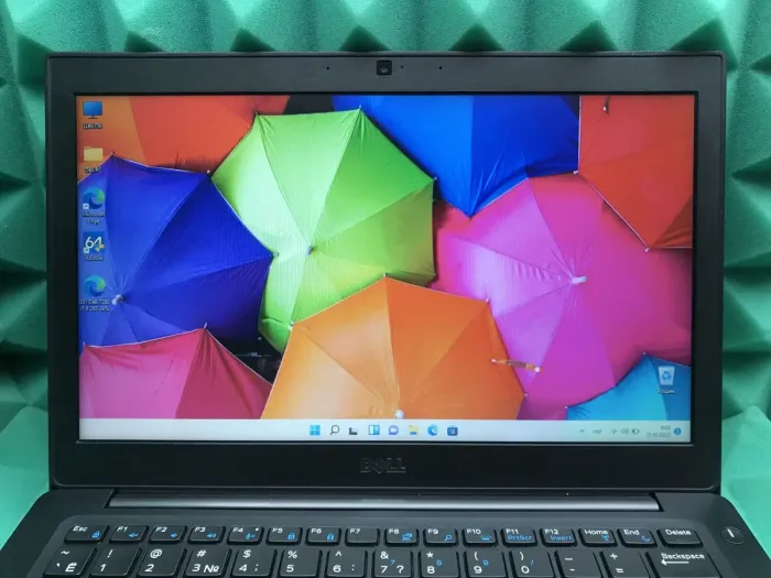 Нетбук Dell Latitude 7280 / 12.5" (1366x768) TN / Intel Core i5-6300U (2 (4) ядра по 2.4 - 3.0 GHz) / 8 GB DDR4 / 250 GB SSD / Intel HD Graphics 520 / WebCam / HDMI / Windows 10 б/в - зображення 3