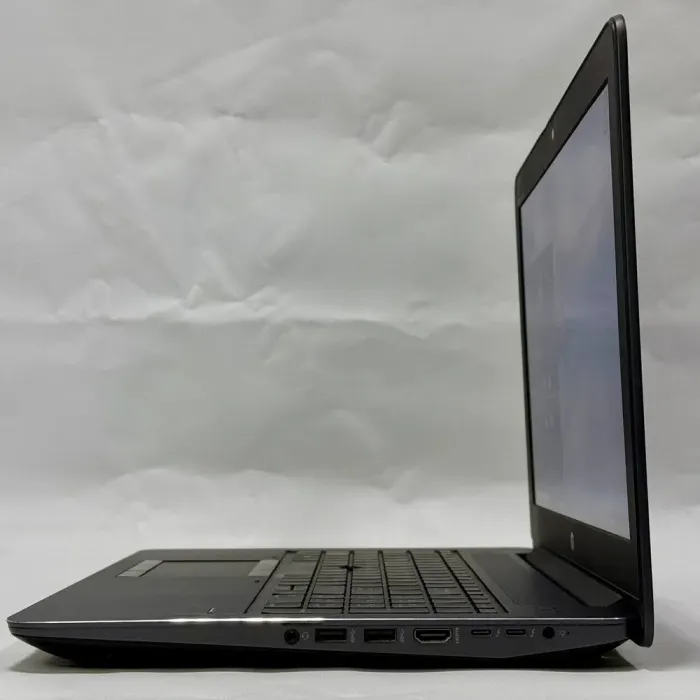 Мобільна робоча станція HP ZBook 15 G4 / 15.6" (1920x1080) TN / Intel Core i7-7700HQ (4 (8) ядра по 2.8 - 3.8 GHz) / 16 GB DDR4 / 512 GB SSD + 500 GB HDD / nVidia Quadro M1200, 4 GB GDDR5, 128-bit / WebCam / Windows 10 Pro б/в - зображення 6