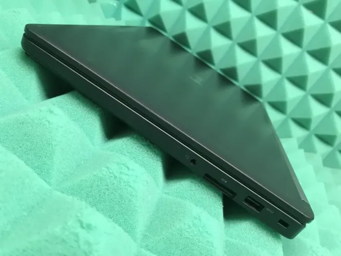 Ноутбук Б-клас Dell Latitude E5470 / 14" IPS / Core i5-6300HQ (4 ядра по 2.3-3.2GHz) / 8GB DDR4 / 180GB SSD / HD Graphics 530 / WebCam / HDMI / Win 10 б/в - зображення 8