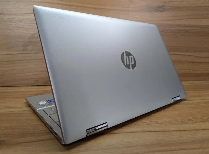 Ноутбук-трансформер Б-клас HP Pavilion x360 15-er0051nr / 15.6" (1920x1080) IPS Touch / Intel Core i5-1135G7 (4 (8) ядра по 2.4 - 4.2 GHz) / 8 GB DDR4 / 512 GB SSD / Intel Iris Xe Graphics / WebCam / TouchID / Windows 11 б/в - зображення 7