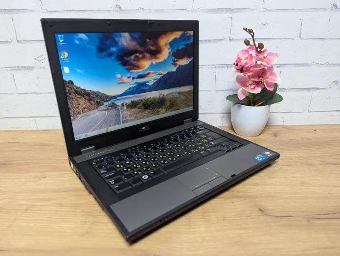 Ноутбук Б-клас Dell Latitude E5410 / 14" (1280x800) TN / Intel Core i5-520M (2 (4) ядра по 2.4 - 2.93 GHz) / 8 GB DDR3 / 128 GB SSD / Intel HD Graphics / DVD-ROM б/в - зображення 3