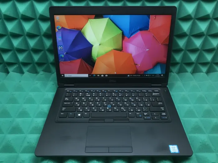 Ноутбук Б-клас Dell Latitude 5490 / 14" (1920x1080) IPS / Intel Core i5-8250U (4 (8) ядра по 1.6-3.4 GHz) / 8 GB DDR4 / 256 GB SSD M.2 / UHD Graphics 620 / WebCam / USB 3.1 / HDMI / Win 10 б/в - зображення 2