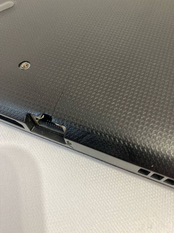 Ноутбук Б-клас HP 15-ra055nw / 15.6" (1366x768) TN / Intel Pentium N3710 (4 ядра по 1.6 - 2.56 GHz) / 8 GB DDR3 / 256 GB SSD / Intel HD Graphics 405 / WebCam / DVD-RW б/в - зображення 9