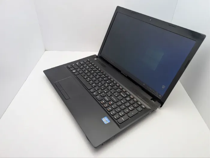 Ноутбук Lenovo Ideapad N580 / 15.6" (1366x768) TN / Intel Core i3-3110M (2 (4) ядра по 2.4 GHz) / 8 GB DDR3 / 128 GB SSD / Intel HD Graphics 4000 / WebCam / DVD-ROM б/в - зображення 7