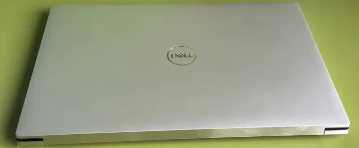 Ігровий ноутбук Dell XPS 15 9520 / 15.6" (1920x1200) IPS / Intel Core i7-12700H (14 (20) ядер по 3.5 - 4.7 GHz) / 16 GB DDR5 / 512 GB SSD / nVidia GeForce RTX 3050, 4 GB GDDR6, 128-bit / WebCam б/в - зображення 9