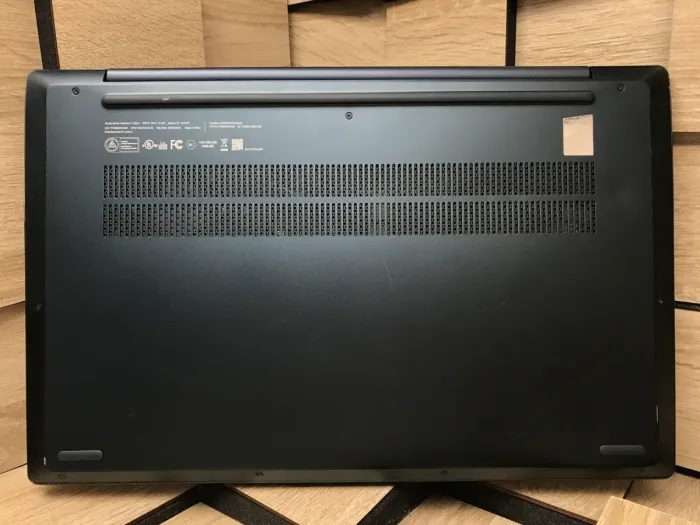 Ультрабук Б-клас Lenovo IdeaPad 5 15IAL7 / 15.6" (1920x1080) IPS / Intel Core i7-1255U (10 (12) ядер по 3.5 - 4.7 GHz) / 16 GB DDR4 / 256 GB SSD / Intel Iris Xe Graphics / WebCam б/в - зображення 9