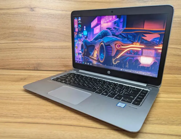 Ультрабук HP EliteBook Folio 1040 G3 / 14" (1920x1080) IPS / Intel Core i5-6200U (2 (4) ядра по 2.3 - 2.8 GHz) / 8 GB DDR4 / 256 GB SSD / Intel HD Graphics 520 / WebCam / Fingerprint / Windows 10 б/в - зображення 5