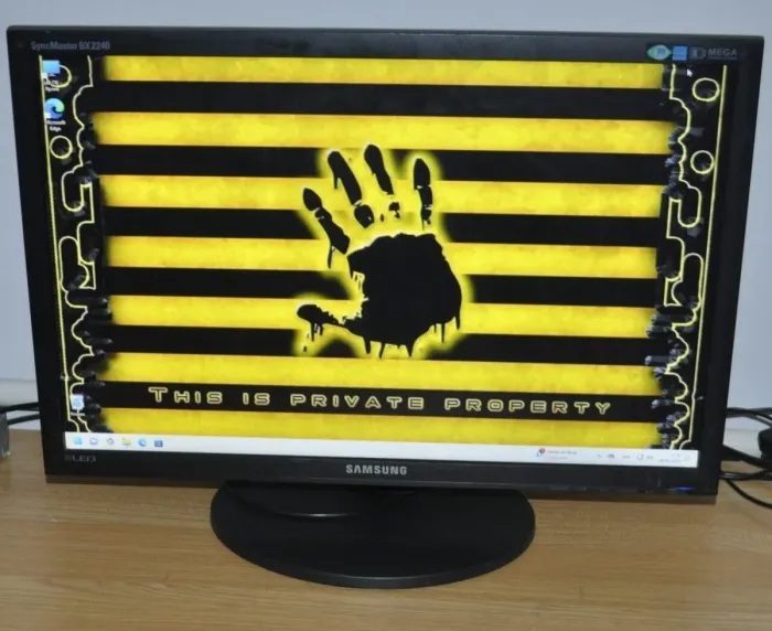 Монітор Samsung SyncMaster BX2240W / 22" (1680x1050) TN / VGA, DVI / VESA 75x75 б/в - зображення 4