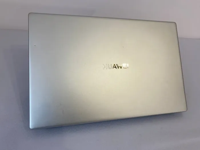 Ноутбук Б-клас Huawei MateBook D 15 BOD-WXX9 / 15.6" (1920x1080) IPS / Intel Core i5-1135G7 (4 (8) ядра по 2.4 - 4.2 GHz) / 8 GB DDR4 / 512 GB SSD / Intel Iris Xe Graphics / WebCam / HDMI б/в - зображення 7