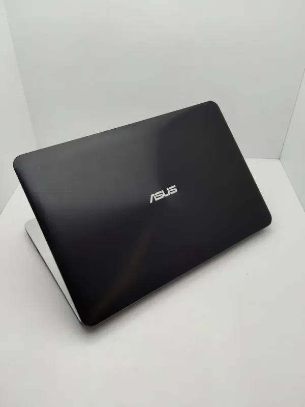Ноутбук Asus L555 / 15.6" (1366x768) TN / Intel Core i3-4005U (2 (4) ядра по 1.7 GHz) / 8 GB DDR3 / 1000 GB HDD / nVidia GeForce 920M, 2 GB GDDR3, 64-bit / WebCam / Wi-Fi б/в - зображення 8