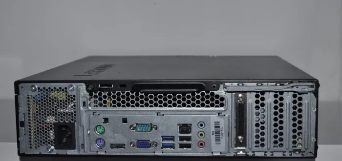 Комп'ютер Lenovo ThinkCentre M700 SFF / Intel Core i5-6400 (4 ядра по 2.7 - 3.3 GHz) / 16 GB DDR4 / 240 GB SSD / Intel HD Graphics 530 / DVD-ROM / Windows 11 Pro б/в - зображення 7