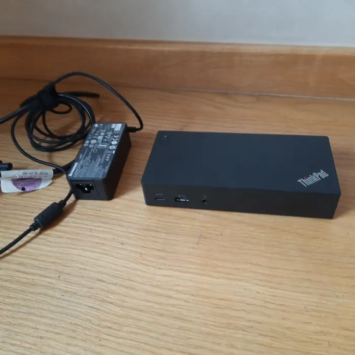 Док-станція Lenovo ThinkPad USB-C Dock 40A9/USB Type-C/VGA, DisplayPort/USB 3.0, USB 2.0/Gigabit Ethernet б/в - зображення 2