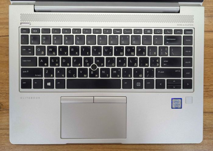 Ультрабук HP EliteBook 840 G5 / 14" (1920x1080) IPS / Intel Core i5-7200U (2 (4) ядра по 2.5 - 3.1 GHz) / 8 GB DDR4 / 256 GB SSD / Intel UHD Graphics 620 / WebCam / TouchID / Windows 10 б/в - зображення 3