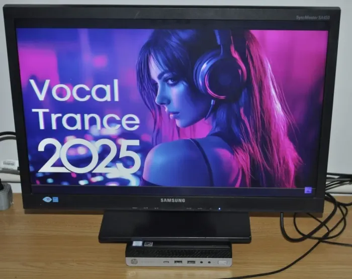 Комплект ПК: HP ProDesk 600 G3 Mini PC USFF / Intel Core i3-7100T (2 (4) ядра по 3.4 GHz) / 8 GB DDR4 / 120 GB SSD / Intel HD Graphics 630 + Монітор Б-клас 22" (1680x1050) TN + Windows 11 Pro б/в - зображення 4