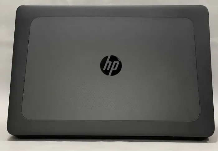 Мобільна робоча станція HP ZBook 15 G3 / 15.6" (1920x1080) TN / Intel Core i7-6820HQ (4 (8) ядра по 2.7 - 3.6 GHz) / 16 GB DDR4 / 256 GB SSD + 500 GB HDD / nVidia Quadro M2000M, 4 GB GDDR5, 128-bit / WebCam б/в - зображення 8