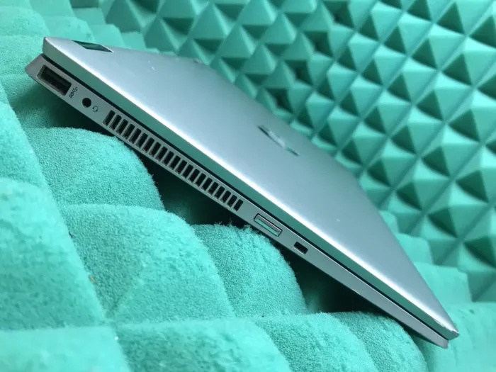 Ноутбук-трансформер Б-клас HP Pavilion x360 Convertible 14m-dh1 / 14" (1366x768) TN Touch / Intel Core i5-10210U (4 (8) ядра по 1.6 - 4.2 GHz) / 8 GB DDR4 / 256 GB SSD M.2 / Intel UHD Graphics / WebCam / HDMI б/в - зображення 5