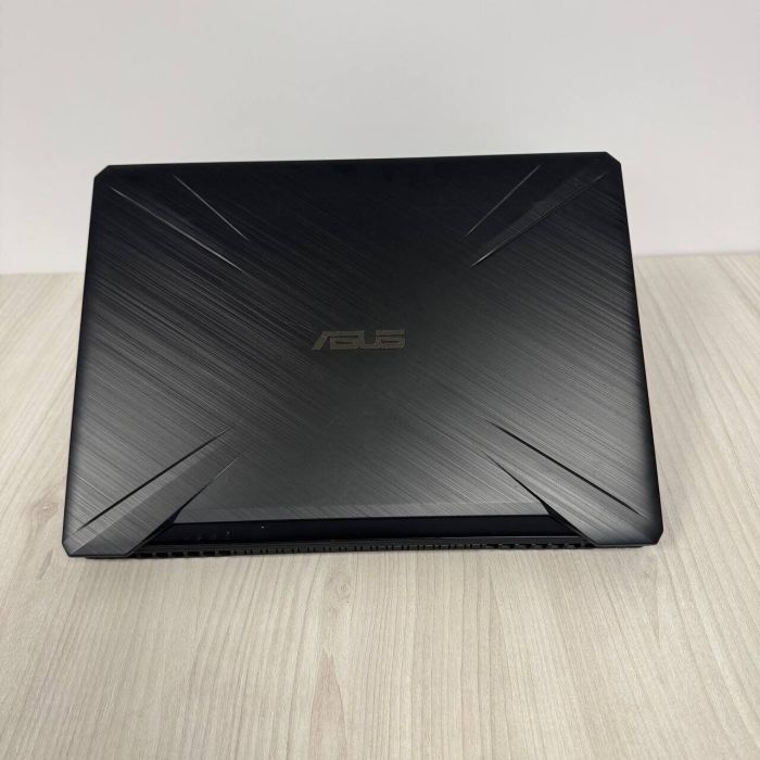 Ігровий ноутбук Б-клас Asus TUF Gaming F15 FX505GT / 15.6" (1920x1080) IPS / Intel Core i7-9750H (6 (12) ядер по 2.6 - 4.5 GHz) / 16 GB DDR4 / 512 GB SSD NVMe / nVidia GeForce GTX 1650, 4 GB GDDR6, 128-bit / WebCam б/в - зображення 3
