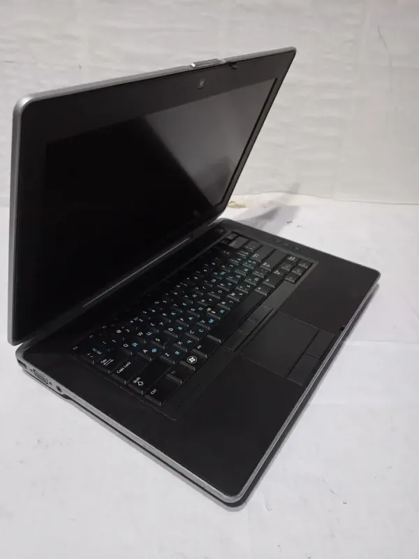 Ноутбук Б-клас Dell Latitude E6430 / 14" (1366x768) TN / Intel Core i5-3360M (2 (4) ядра по 2.8 - 3.5 GHz) / 4 GB DDR3 / 120 GB SSD / Intel HD Graphics 4000 / WebCam / DVD-RW б/в - зображення 4