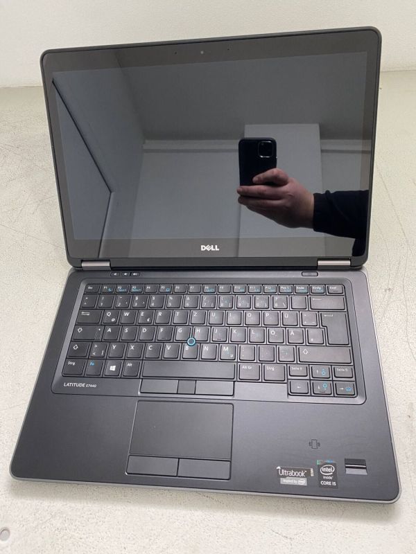 Ноутбук Б-клас Dell Latitude E7440 / 14" (1920x1080) TN Touch / Intel Core i5-4310U (2 (4) ядра по 2.0 - 3.0 GHz) / 8 GB DDR3 / 128 GB SSD / Intel HD Graphics 4400 / WebCam б/в - зображення 2