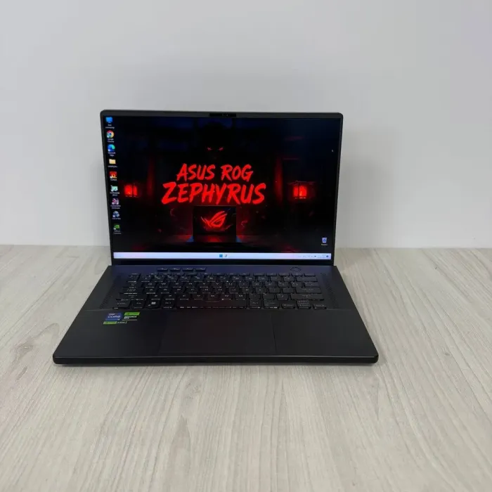 Ігровий ноутбук Asus ROG Zephyrus M16 GU604VY / 16" (2560x1600) IPS / Intel Core i9-13900H (14 (20) ядер по 2,6 - 5,4 ГГц) / 32 ГБ DDR5 / 2000 ГБ SSD NVMe / nVidia GeForce RTX 4090, 16 ГБ GDDR6, 256-біт / WebCam б/в - зображення 2
