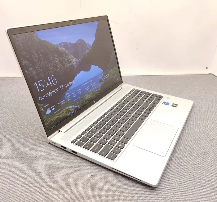 Ультрабук HP EliteBook 650 G9 / 15.6" (1920x1080) IPS / Intel Core i5-1235U (10 (12) ядер 3.3 - 4.4 GHz) / 16 GB DDR4 / 512 GB SSD M.2 / Intel Iris Xe Graphics / WebCam б/в - зображення 9