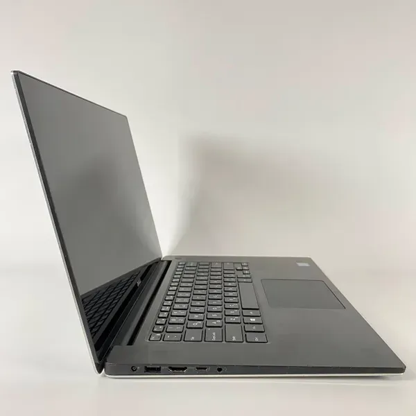 Мобільна робоча станція Б-клас Dell Precision 5520 / 15.6" (3840x2160) IPS Touch / Intel Xeon E3-1505M v6 (4 (8) ядра по 3.0 - 4.0 GHz) / 16 GB DDR4 / 512 GB SSD / nVidia Quadro M1200, 4 GB GDDR5, 256-bit / HDMI б/в - зображення 4