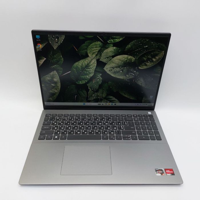 Ультрабук Dell Vostro 5625 / 16" (1920x1080) IPS / AMD Ryzen 5 5625U (6 (12) ядер по 2.3 - 4.3 GHz) / 16 GB DDR4 / 256 GB SSD M.2 NVMe / AMD Radeon RX Vega 7 Graphics / WebCam б/в - зображення 3