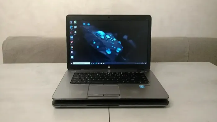 Ноутбук клас Б HP Elitebook 850 G1 / 15.6" (1920х1080) TN / Intel Core i5-4300U (2 (4) ядра по 1.9-2.9 GHz) / 8 GB DDR3 / 256 GB SSD NEW / HD Graphics 4400 / WebCam б/в - зображення 2