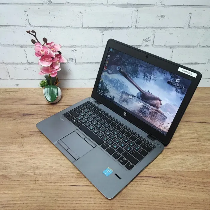 Нетбук HP EliteBook 820 G2 / 12.5" (1366x768) TN / Intel Core i5-5200U (2 (4) ядра по 2.2 - 2.7 GHz) / 8 GB DDR3 / 128 GB SSD / Intel HD Graphics 5500 / WebCam б/в - зображення 4