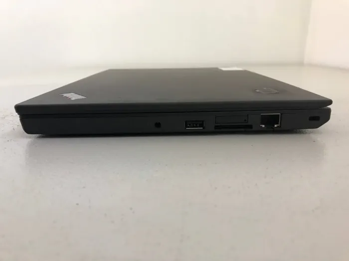 Нетбук Б-клас Lenovo ThinkPad X270 / 12.5" TN / Core i5-6300U (2(4) ядра по 2.4-3GHz) / 8GB DDR4 / 240GB SSD / HD Graphics 520 / WebCam б/в - зображення 4