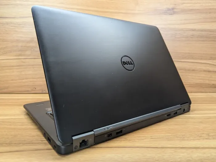 Ультрабук Dell Latitude E7450 / 14" (1920x1080) IPS / Intel Core i7-5600U (2 (4) ядра по 2.6 - 3.2 GHz) / 8 GB DDR3 / 256 GB SSD / Intel HD Graphics 5500 / WebCam / HDMI / Windows 10 б/в - зображення 7