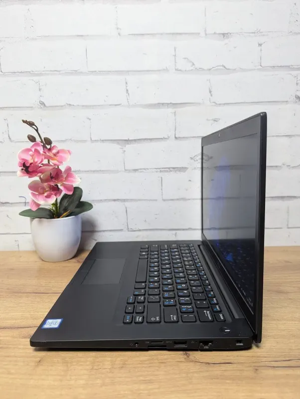 Ноутбук Dell Latitude 7490 / 14" (1920x1080) TN Touch / Intel Core i5-8350U (4 (8) ядра по 1.7 - 3.6 GHz) / 16 GB DDR4 / 128 GB SSD / Intel UHD Graphics 620 / WebCam б/в - зображення 6