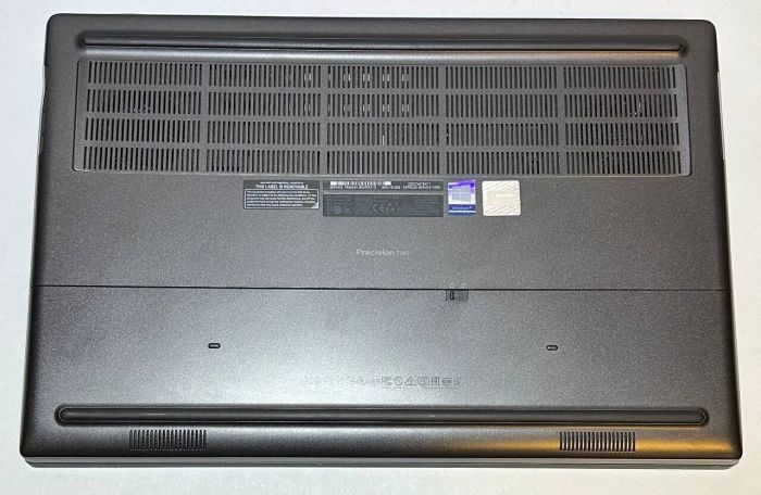 Мобільна робоча станція Dell Precision 7740 / 17,3" (1920x1080) IPS / Intel Core i7-9750H (6 (12) ядер по 2,6 - 4,5 ГГц) / 32 ГБ DDR4 / 256 ГБ SSD + 256 ГБ SSD / nVidia Quadro RTX 4000, 8 ГБ GDDR6, 256-біт / WebCam б/в - изображение 7