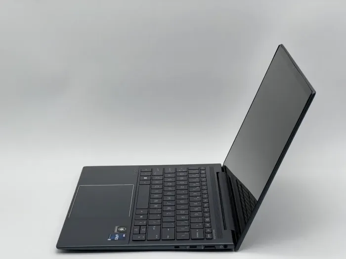 Ультрабук HP Elite Dragonfly 13.5 inch G3 / 13.5" (1920x1280) IPS Touch / Intel Core i7-1265U (10 (12) ядер по 3.6 - 4.8 GHz) / 32 GB DDR5 / 480 GB SSD / Intel Iris Xe Graphics / WebCam б/в - зображення 4