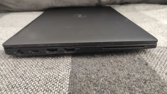 Нетбук Dell Latitude 7280 / 12.5" (1920x1080) IPS / Intel Core i5-7300U (2 (4) ядра по 2.6 - 3.5 GHz) / 8 GB DDR4 / 512 GB SSD / Intel HD Graphics 620 / WebCam / Windows 10 Pro Lic б/в - зображення 7