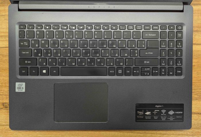 Ноутбук Acer Aspire 5 A515-54 / 15.6" (1920x1080) IPS / Intel Core i5-10210U (4 (8) ядра по 1.6 - 4.2 GHz) / 12 GB DDR4 / 512 GB SSD / Intel UHD Graphics / WebCam / Windows 10 б/в - зображення 3