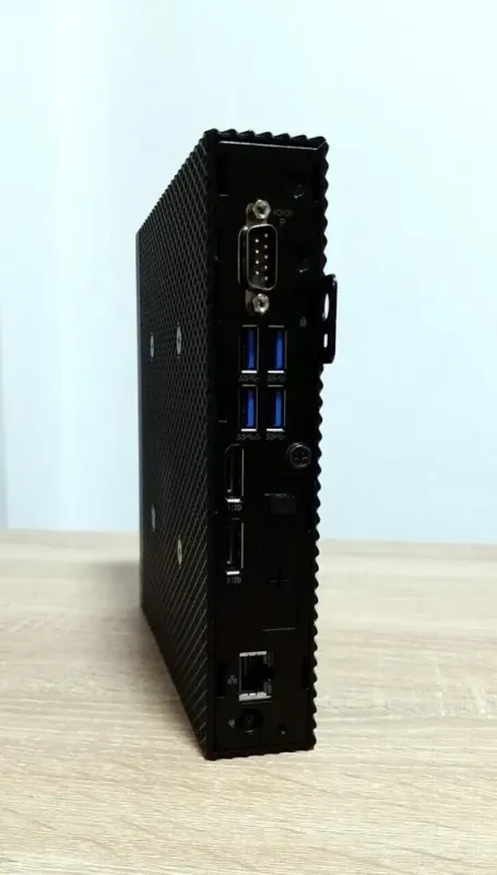 Неттоп Dell WYSE 5070 USFF / Intel Celeron J4105 (4 ядра по 1.5-2.5 GHz) / 8 GB DDR4 / 256 GB SSD M.2 / Intel UHD Graphics 600 / 65W / Win 10 Pro / WiFi б/в - зображення 3