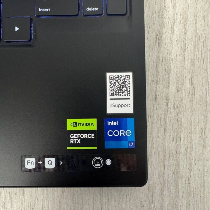 Ігровий ноутбук Lenovo Legion 5 15IRX10 / 15,6" (2560x1440) OLED / Intel Core i7-13650HX (14 (20) ядер по 2,6 - 4,9 ГГц) / 32 ГБ DDR5 / 1000 ГБ SSD / nVidia GeForce RTX 5060, 8 ГБ GDDR7, 128-біт / Веб-камера б/в - зображення 5