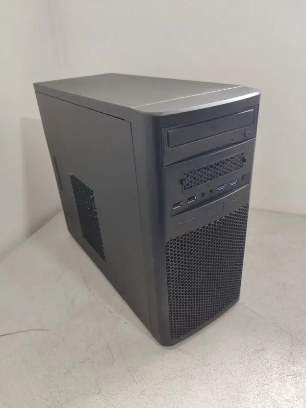 Комп'ютер Inter-Tech Tower / Intel Core i3-6100 (2 (4) ядра по 3.7 GHz) / 16 GB DDR4 / 128 GB SSD / Intel HD Graphics 530 б/в - зображення 3