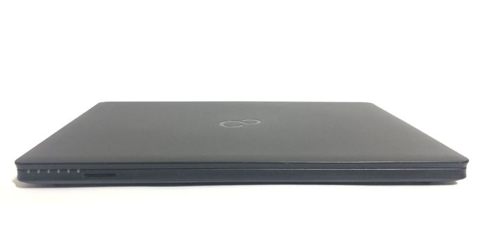 Ноутбук Fujitsu LifeBook A357 / 15.6" (1920x1080) IPS / Intel Core i5-7200U (2 (4) ядра по 2.5 - 3.1 GHz) / 8 GB DDR4 / 128 GB SSD / Intel HD Graphics 620 / WebCam / Win 10 Pro б/в - зображення 6