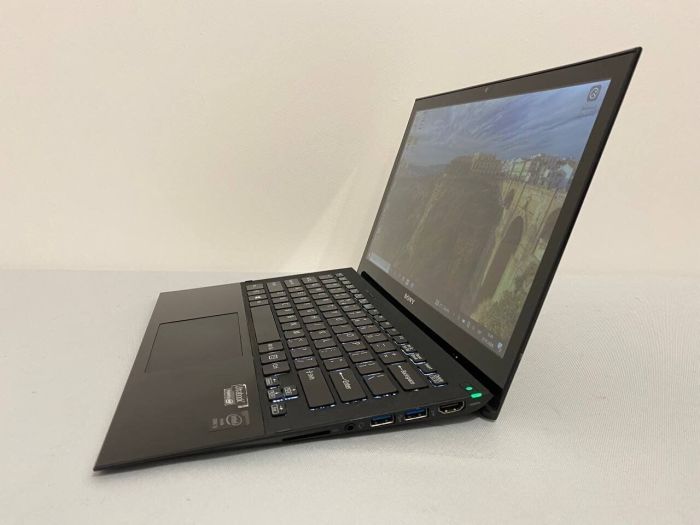 Ноутбук Б-клас Sony Vaio SVP132A1CM / 13.1" (1920x1080) TN / Intel Core i5-4200U (2 (4) ядра по 1.6 - 2.6 GHz) / 4 GB DDR3 / 128 GB SSD / Intel HD Graphics 4400 / WebCam б/в - зображення 6