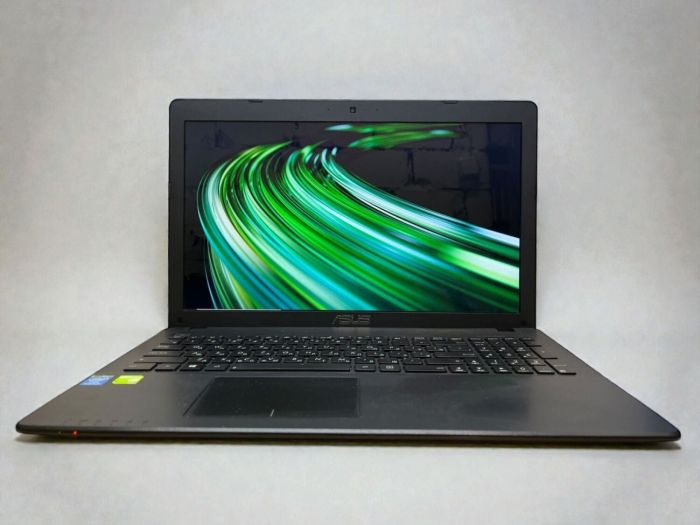 Ноутбук Б-клас Asus X552C / 15,6" (1366x768) TN / Intel Pentium 2117U (2 ядра по 1,8 ГГц) / 8 ГБ DDR3 / 120 ГБ SSD / Intel HD Graphics / WebCam б/в - зображення 5