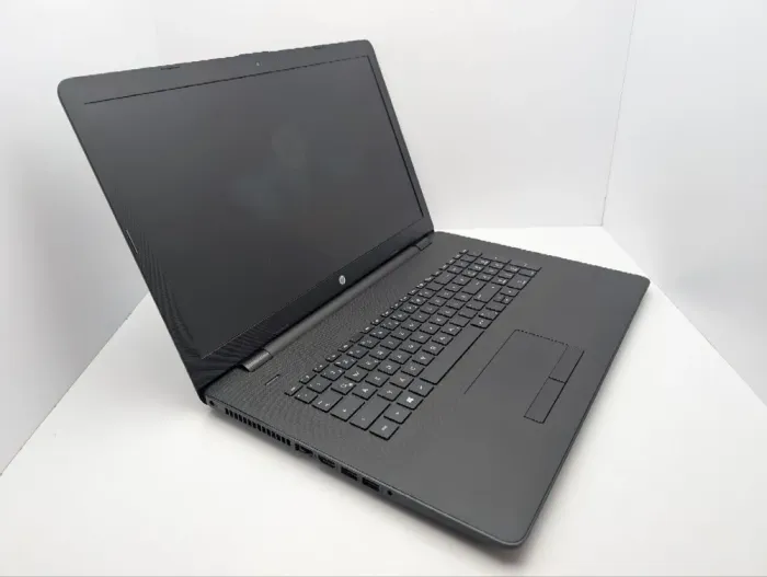 Ноутбук HP 17-bs077ng / 17.3" (1600x900) TN / Intel Celeron N3060 (2 ядра по 1.6 - 2.4 GHz) / 8 GB DDR3 / 120 GB SSD / Intel HD Graphics / WebCam б/в - зображення 6