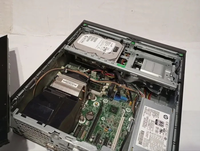 ПК HP EliteDesk 800 G1 SFF / Intel Core i5-4590 (4 ядра по 3.3 - 3.7 GHz) / 16 GB DDR3 / 500 GB HDD / Intel HD Graphics 4600 б/в - зображення 5