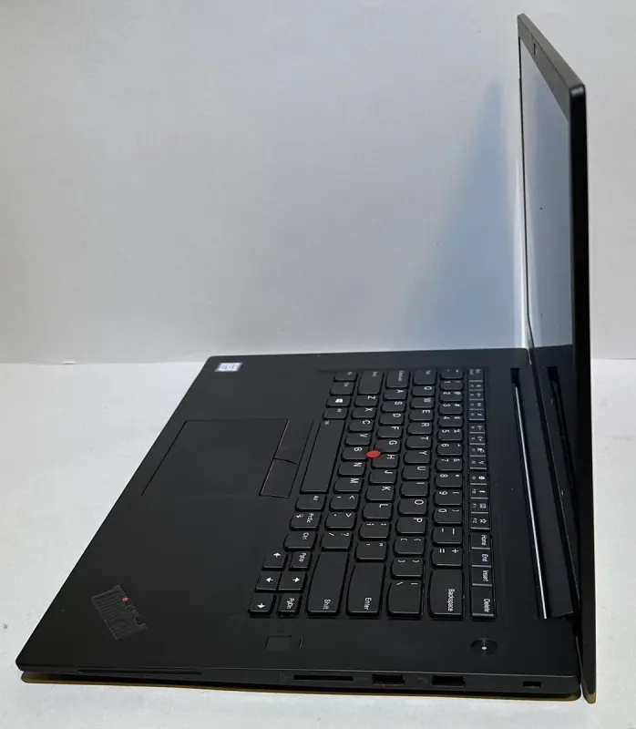 Ігровий ноутбук Lenovo ThinkPad X1 Extreme / 15,6" (1920x1080) IPS / Intel Core i7-8750H (6 (12) ядра по 2,2 - 4,1 ГГц) / 32 ГБ DDR4 / 512 ГБ SSD / nVidia GeForce GTX 1050 Ti Max-Q, 4 ГБ GDDR5, 128-біт / Веб-камера б/в - зображення 5