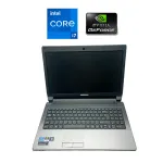Ігровий ноутбук Acer Medion P6816 / 15.6" (1366x768) TN / Intel Core i7-2670QM (4 (8) ядра по 2.2 - 3.1 GHz) / 8 GB DDR3 / 640 GB HDD / nVidia GeForce GT 650M, 2 GB GDDR5, 128-bit / WebCam б/в