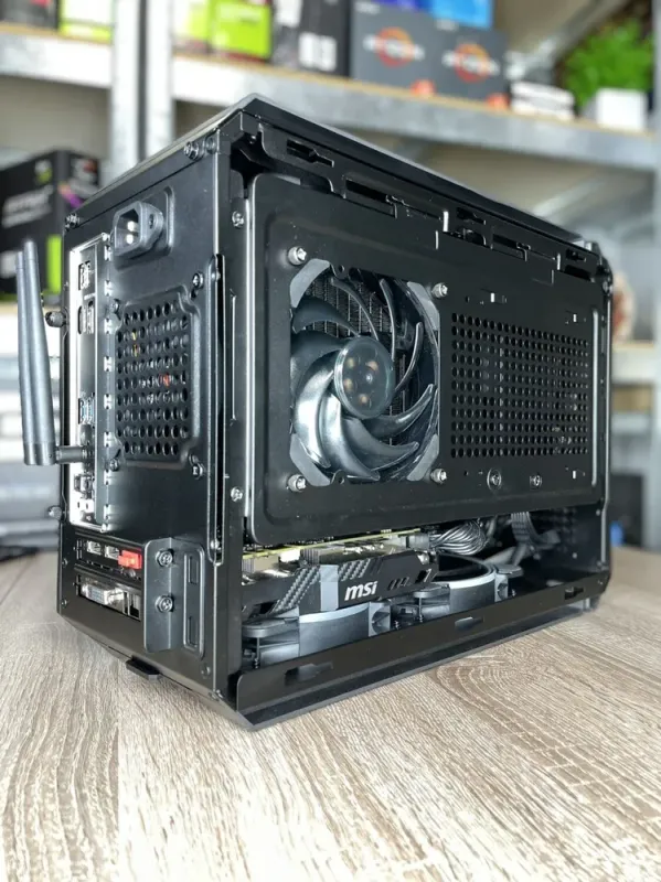 Ігровий ПК Cougar QBX Tower NEW / Intel Core i5-10400F (6 (12) ядер по 2.9 - 4.3 GHz) / 16 GB DDR4 / 512 GB SSD / MSI GTX 1070 AERO ITX, 8 GB GDDR5, 256-bit / 620W б/в - зображення 3